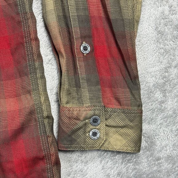 SIMMS Fishing Hunting Plaid Flannel Shirt Mens M Soft Lumberjack Lightweight - Picture 5 of 7